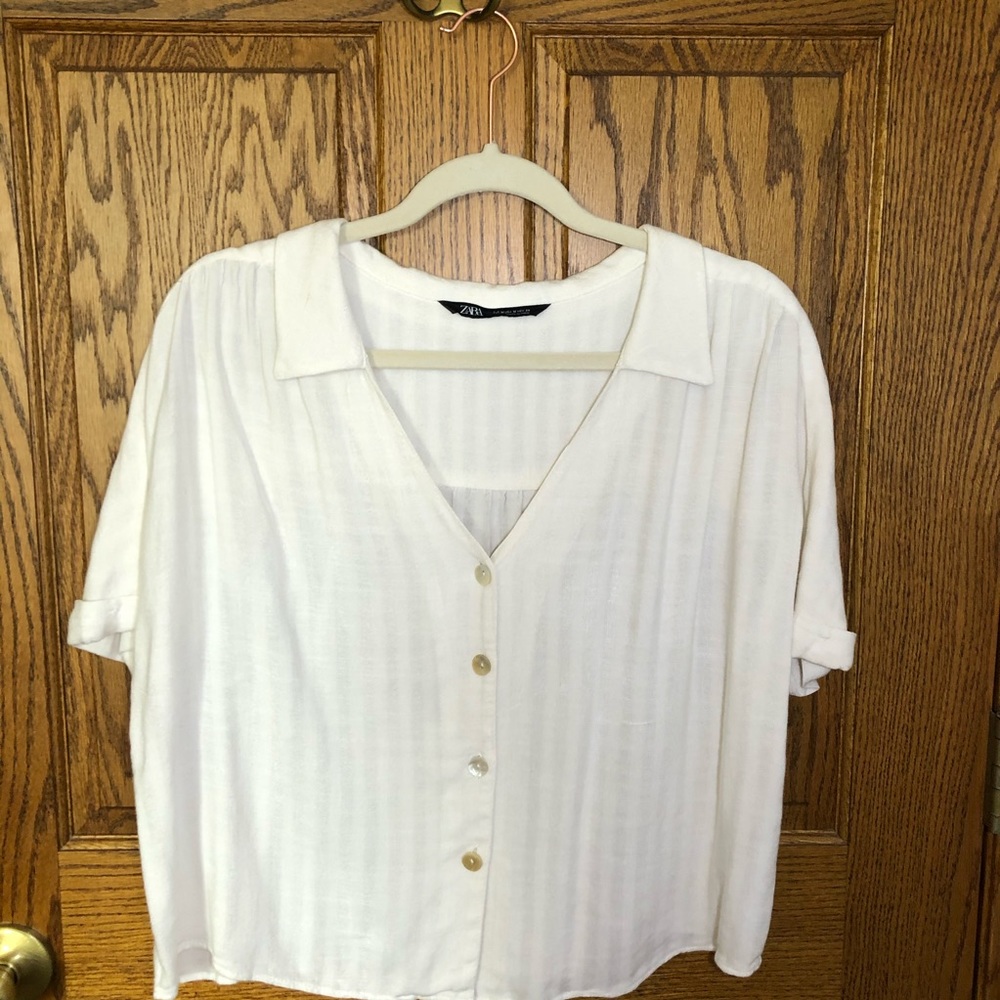 White Cropped Collared Tee